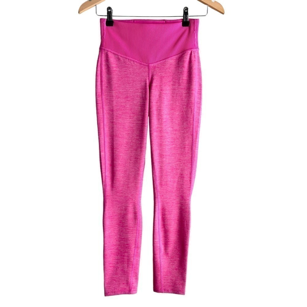 The North Face Fitted High Rise Crop Leggings Ribbed Waistband Heather‎ Pink, S